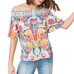 Flying Tomato Colorful Off the Shoulder  Paloma Top (M)